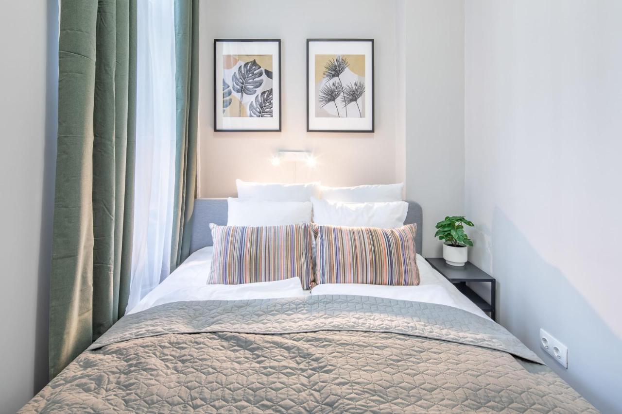 Central New Cozy Budapest Extérieur photo